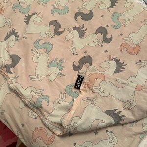 Hush Unicorn Print Weighted Blanket